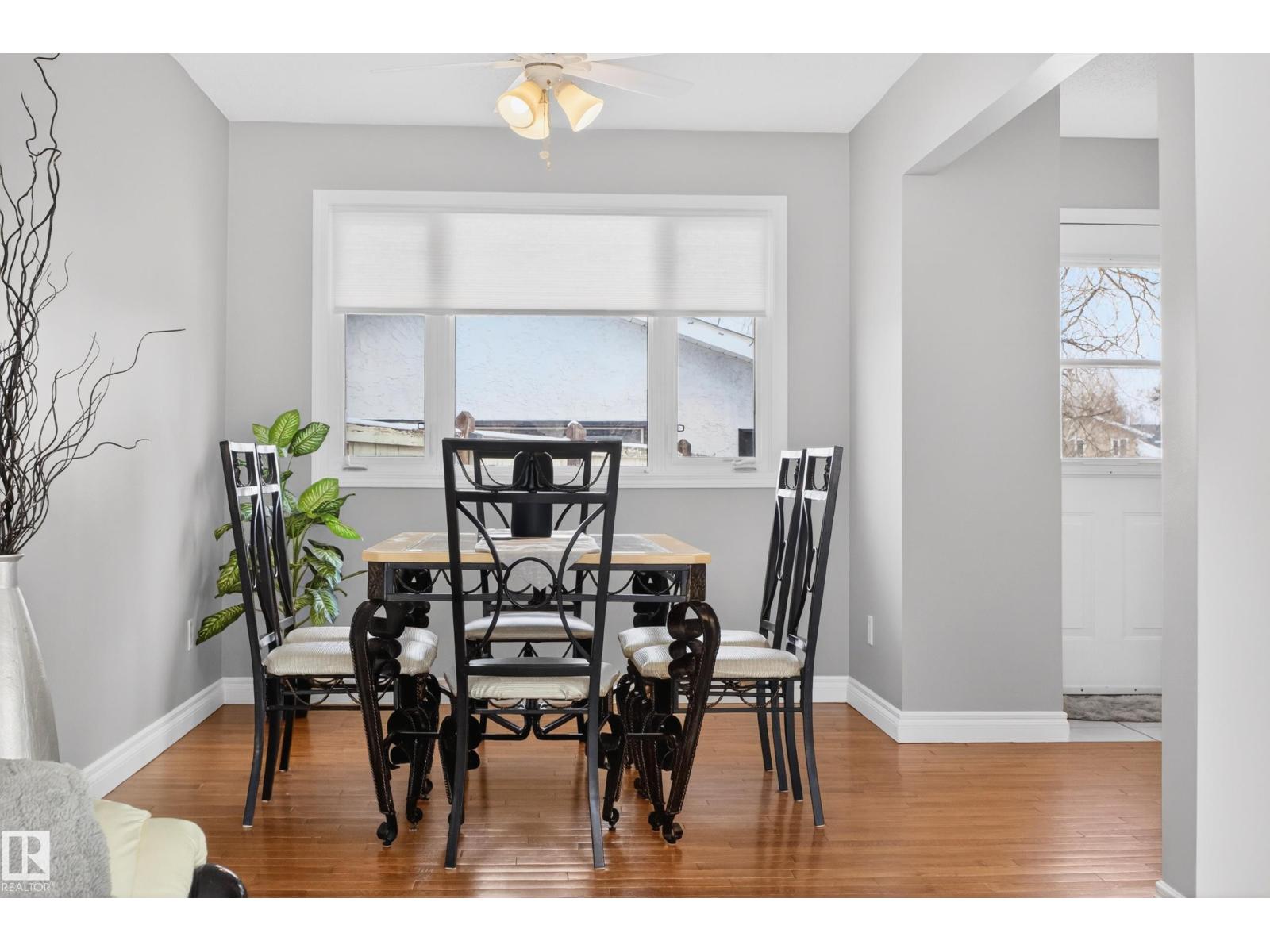 104 Grandin Dr, Morinville, Alberta  T8R 1H5 - Photo 11 - E4482515