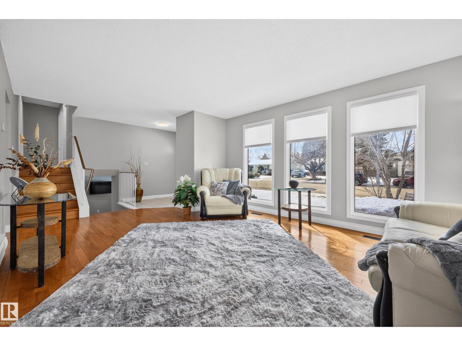 104 Grandin Dr, Morinville, Alberta  T8R 1H5 - Photo 9 - E4482515