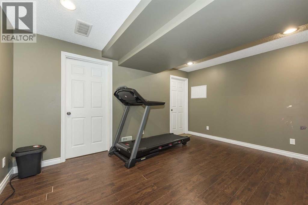 56 Evansbrooke Landing, Calgary, Alberta  T3P 1G5 - Photo 29 - A2301292