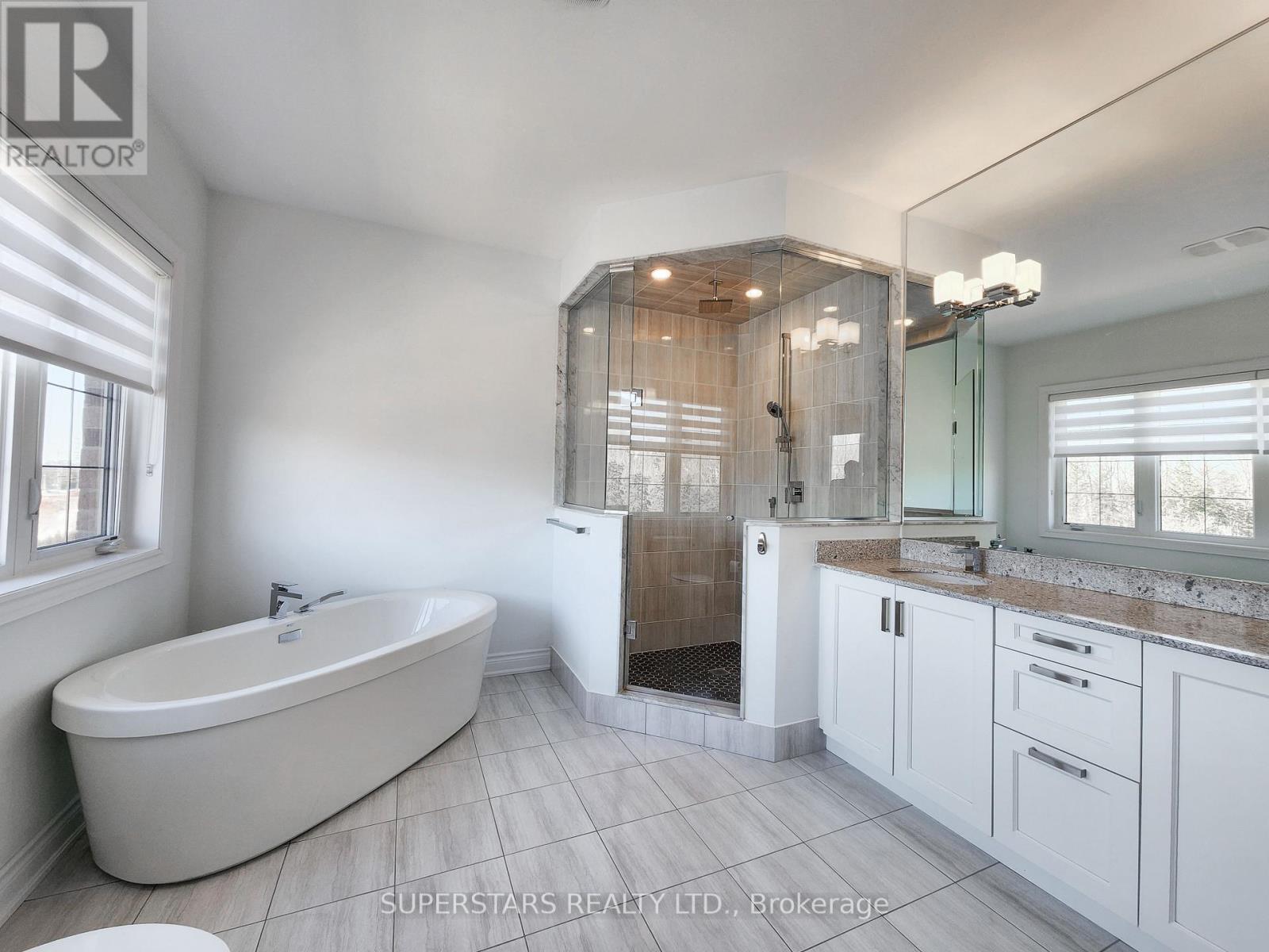 47 Hurst Avenue, Vaughan, Ontario  L6A 4Y5 - Photo 19 - N13010500