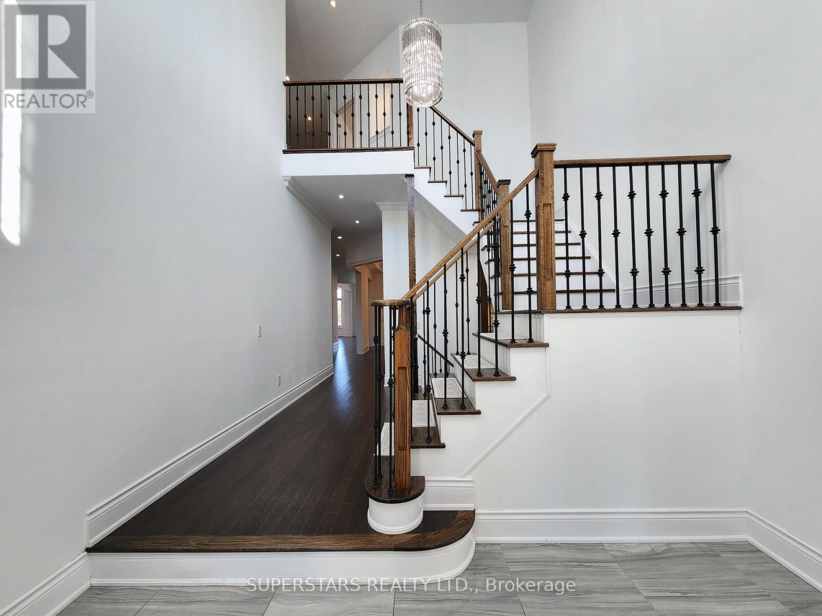 47 Hurst Avenue, Vaughan, Ontario  L6A 4Y5 - Photo 2 - N13010500