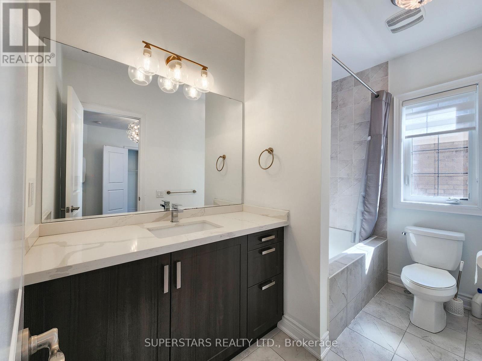 47 Hurst Avenue, Vaughan, Ontario  L6A 4Y5 - Photo 23 - N13010500