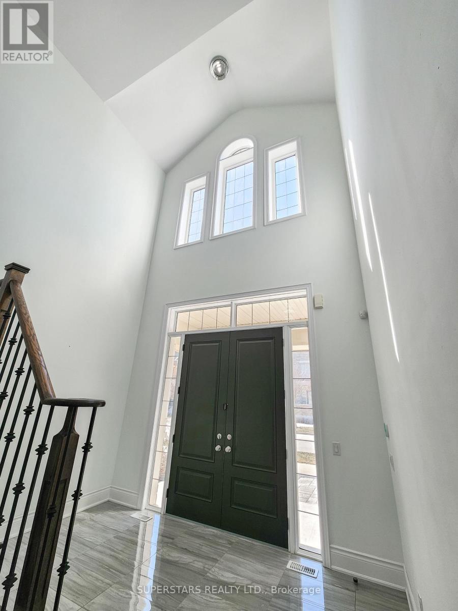 47 Hurst Avenue, Vaughan, Ontario  L6A 4Y5 - Photo 3 - N13010500