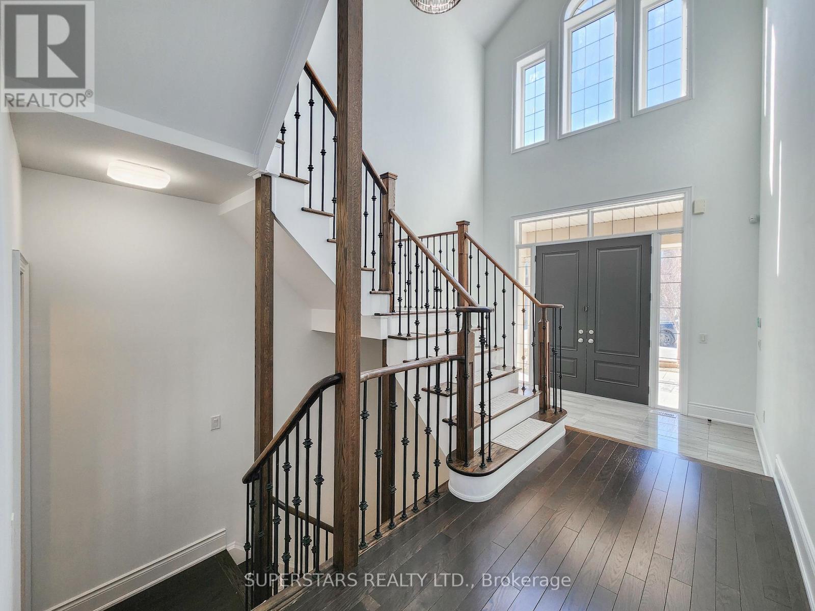 47 Hurst Avenue, Vaughan, Ontario  L6A 4Y5 - Photo 4 - N13010500