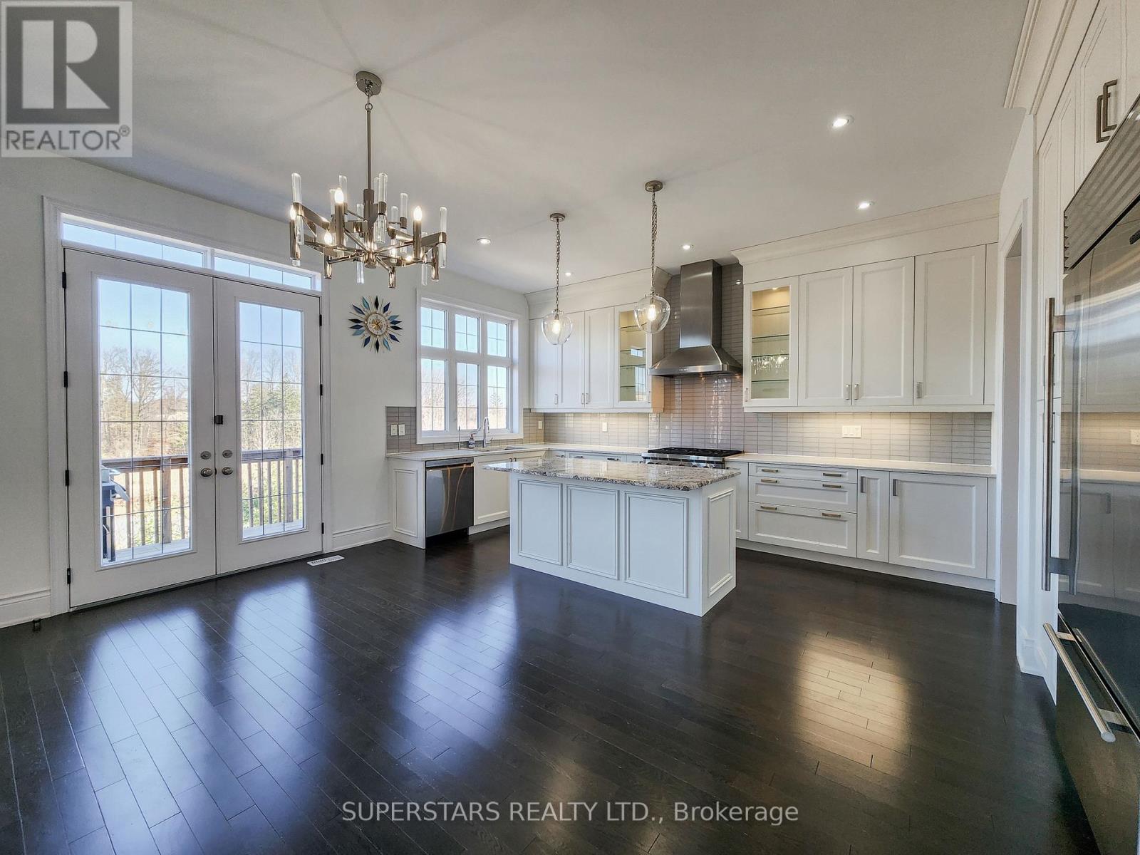 47 Hurst Avenue, Vaughan, Ontario  L6A 4Y5 - Photo 8 - N13010500