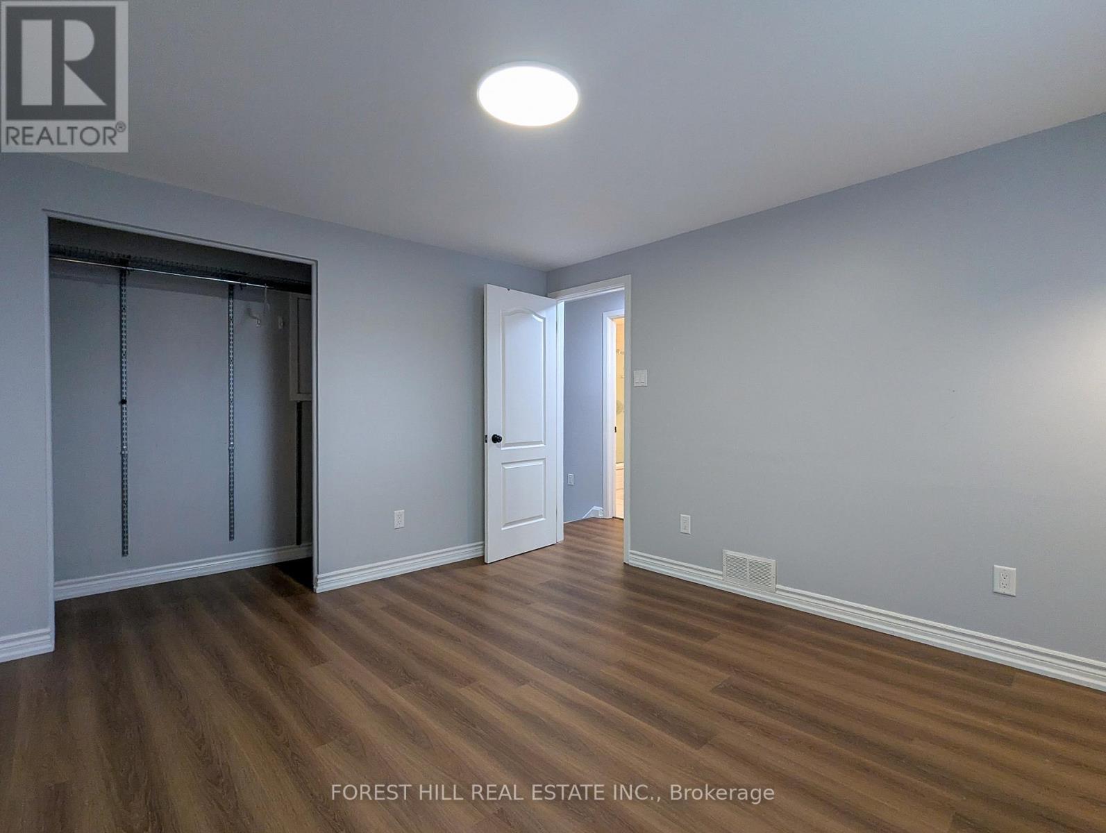 Main - 7 Burbank Pl Place, Barrie (Wellington), Ontario  L4M 2S8 - Photo 17 - S13015290