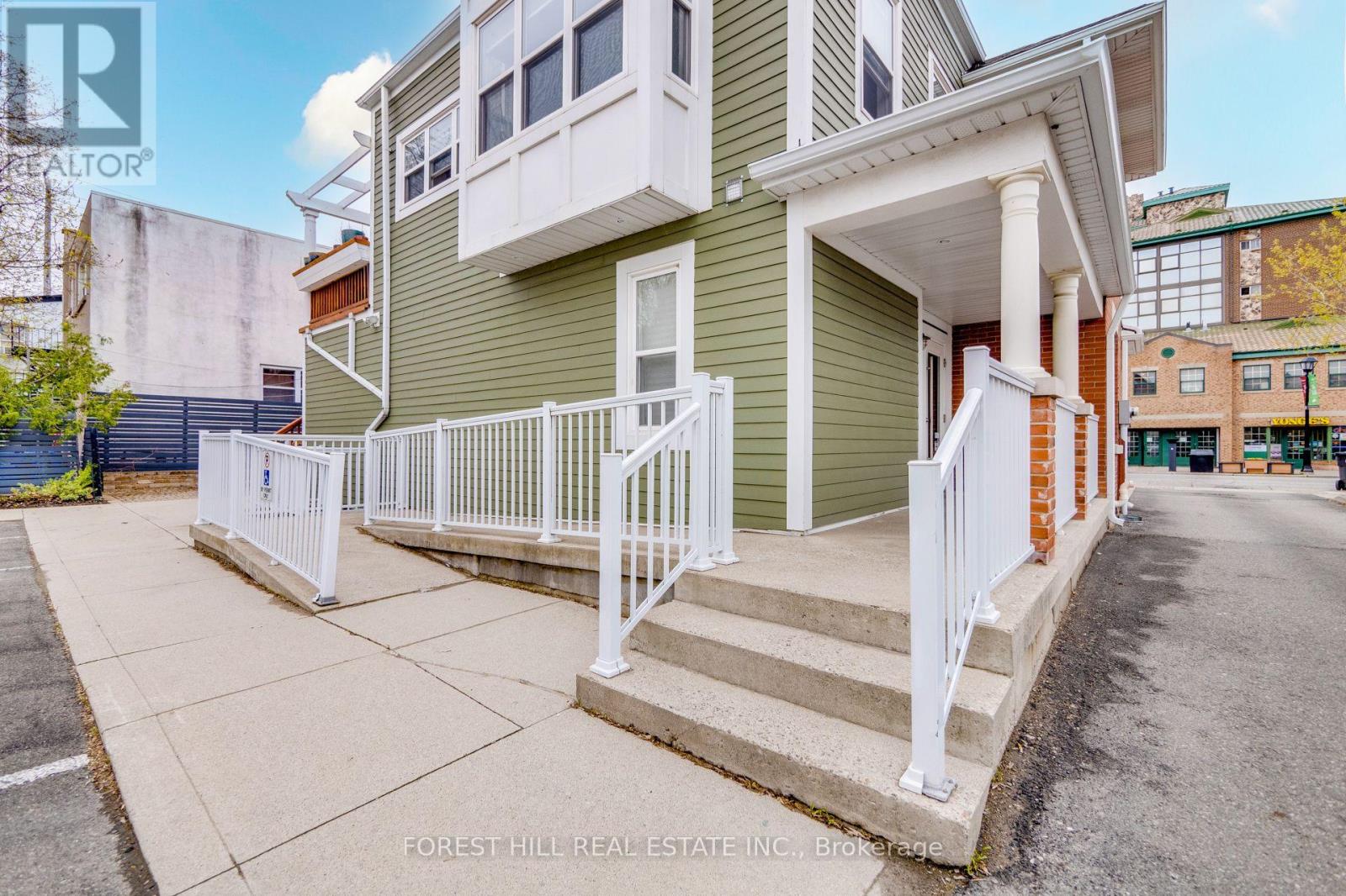 201 QUEEN STREET S Mississauga (Streetsville), ON L5M 1L4