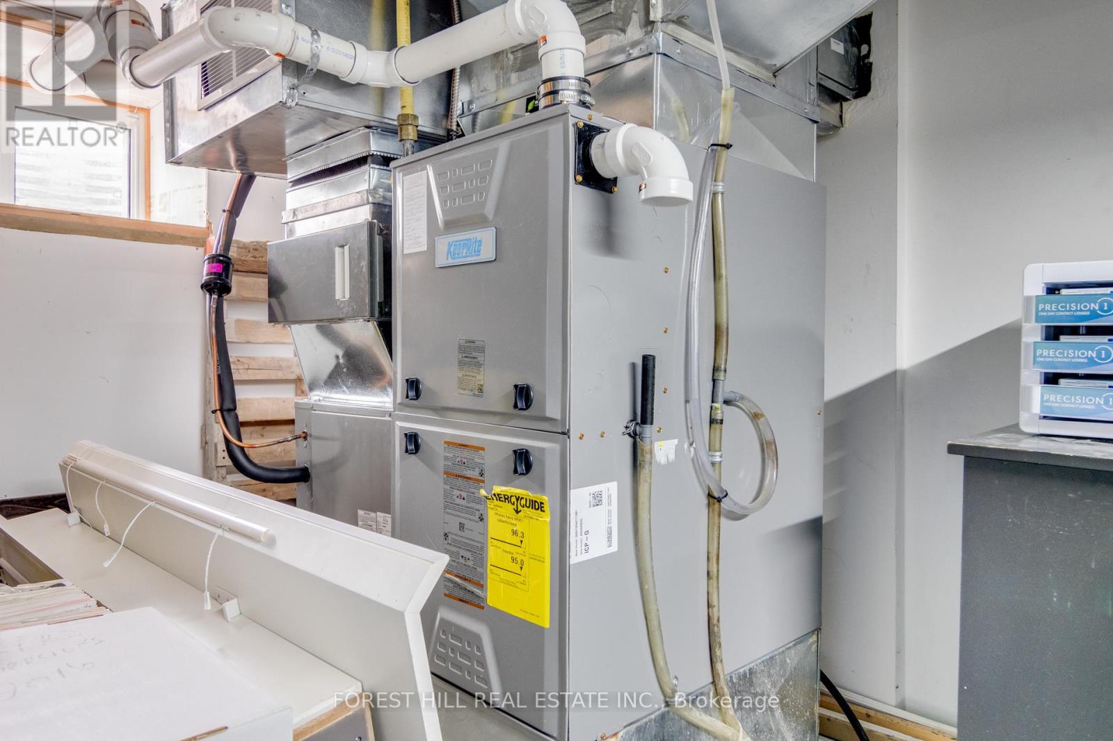 201 Queen Street S, Mississauga, Ontario  L5M 1L4 - Photo 17 - W13015280