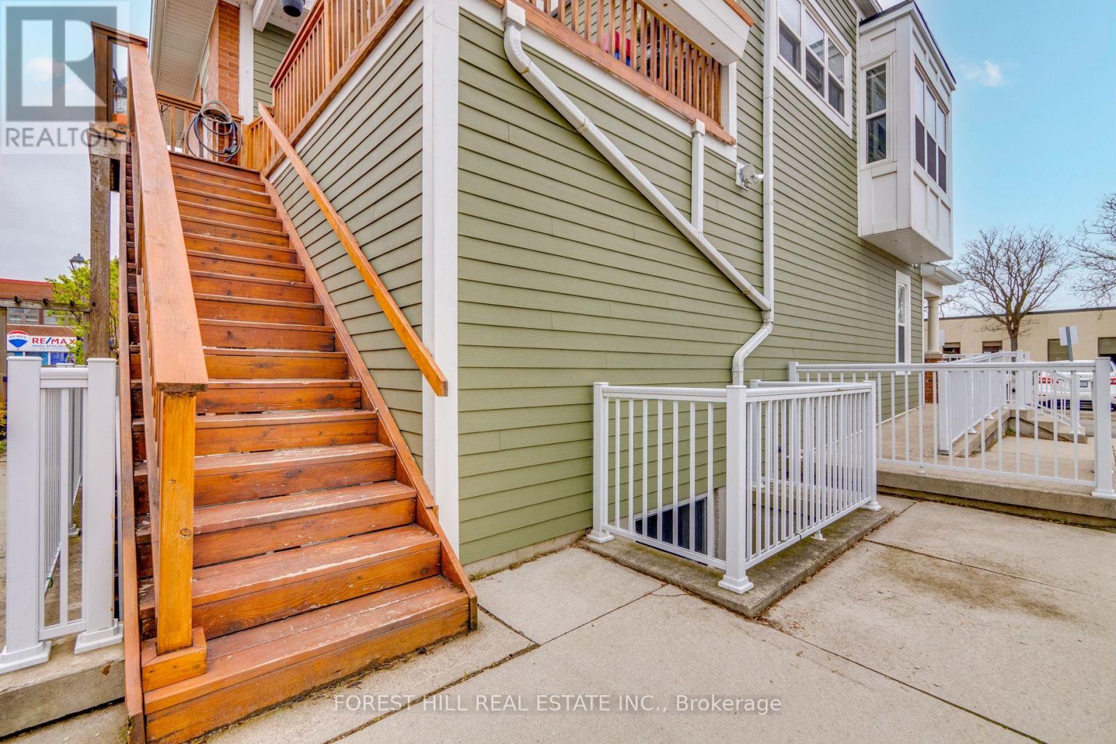 201 Queen Street S, Mississauga, Ontario  L5M 1L4 - Photo 20 - W13015280