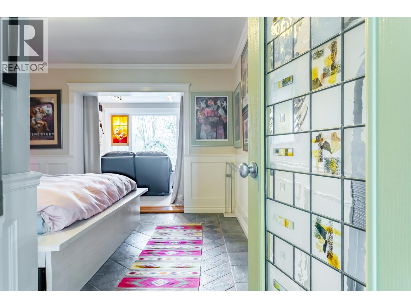 5823 Highfield Drive, Burnaby, British Columbia  V5B 1E4 - Photo 27 - R3112982