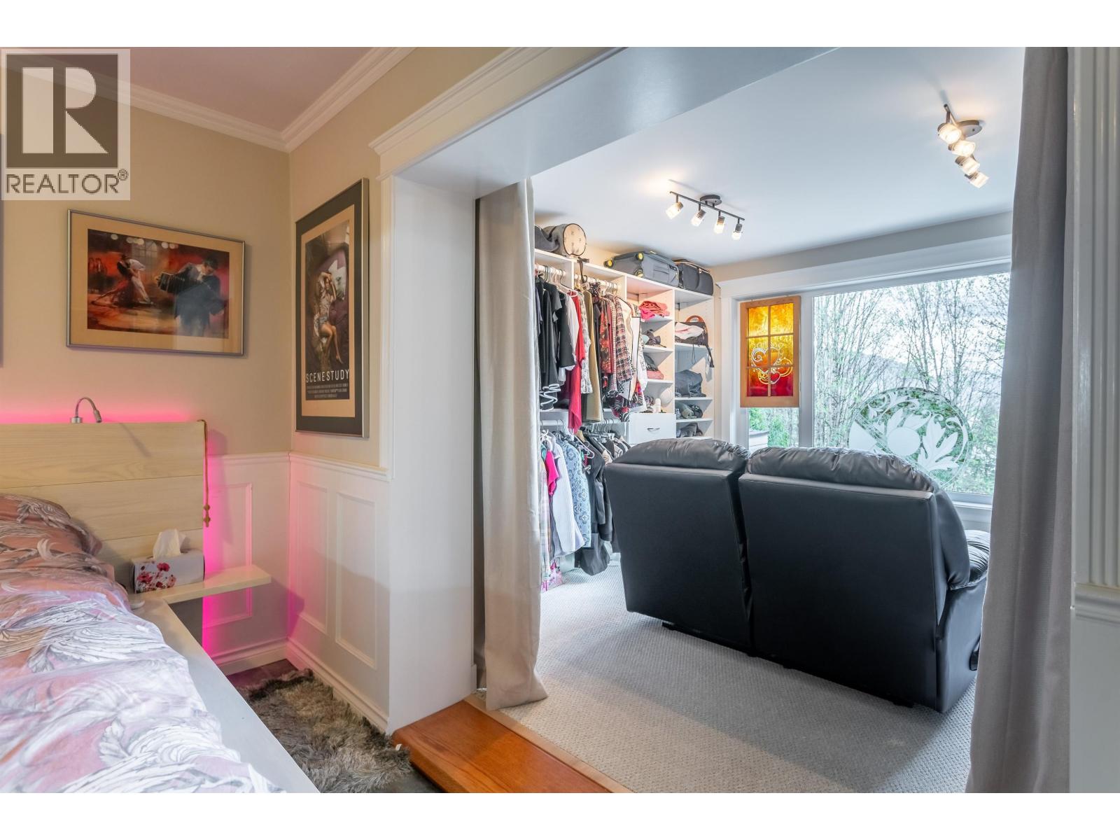 5823 Highfield Drive, Burnaby, British Columbia  V5B 1E4 - Photo 29 - R3112982