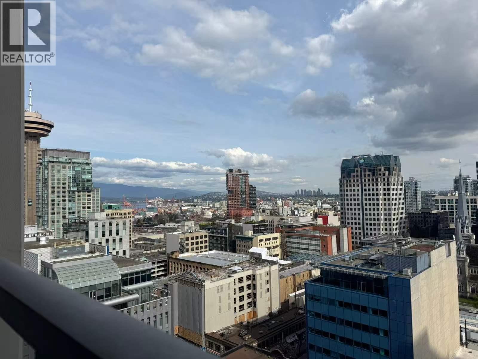 1715 610 GRANVILLE STREET, Vancouver, British Columbia