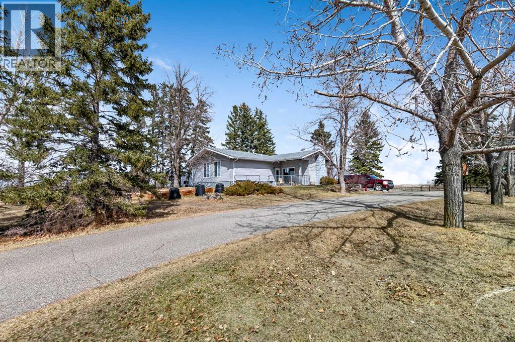 120050 466 Avenue E, Rural Foothills County, Alberta