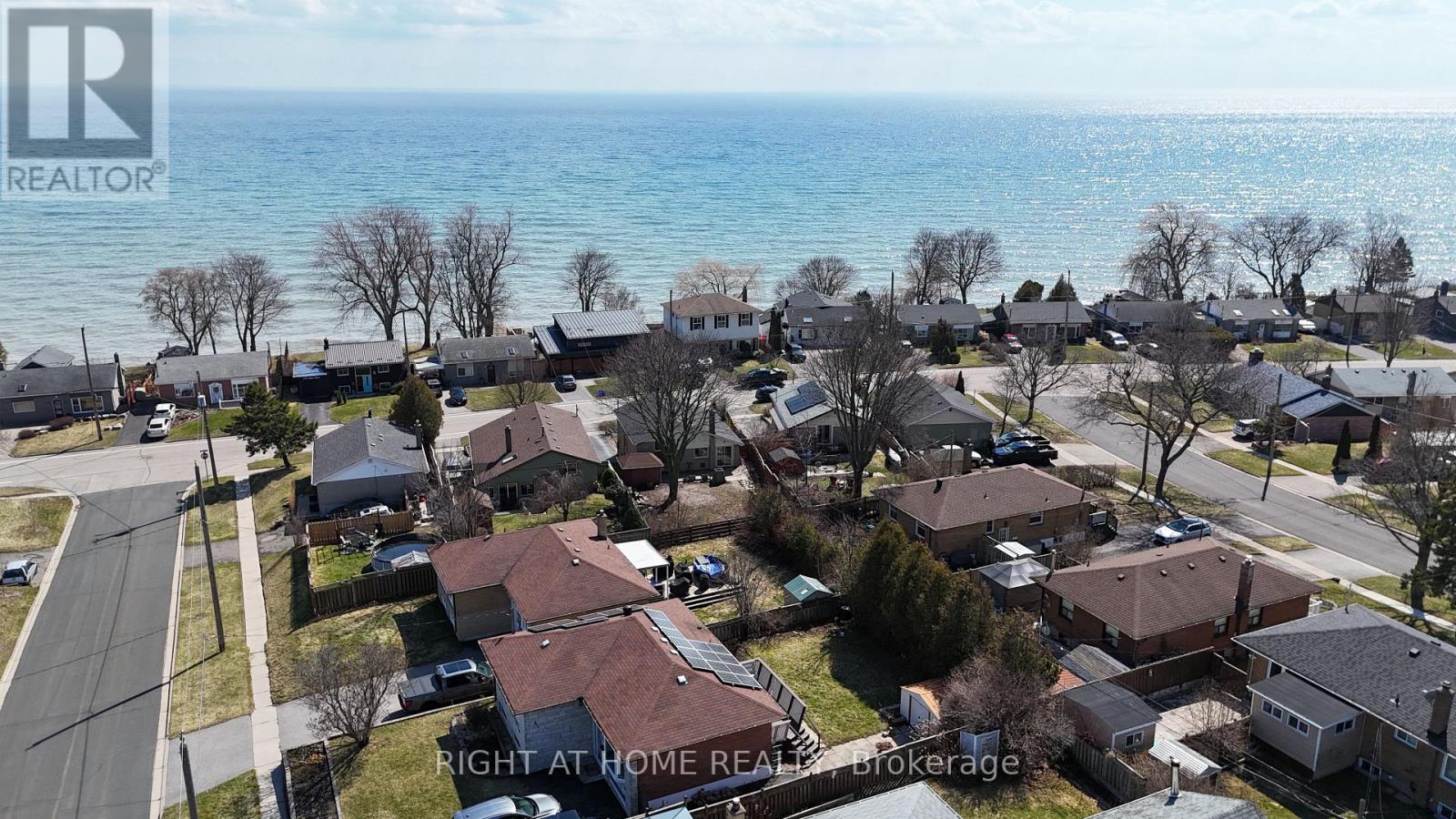 740 Stone Street, Oshawa, Ontario  L1J 1A6 - Photo 4 - E12889776