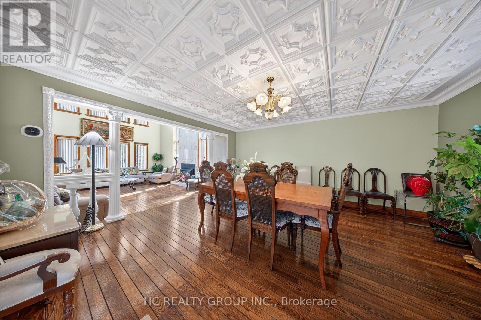 9 Forson Court, Markham, Ontario  L6C 1A9 - Photo 6 - N12971696