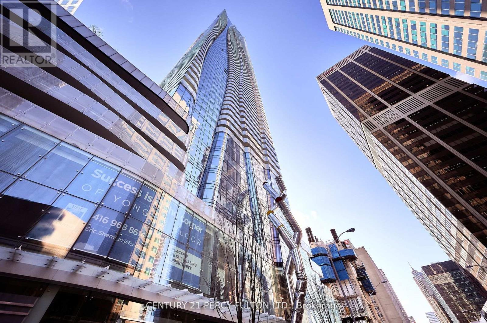 313 - 1 Bloor Street E, Toronto, Ontario  M4W 0A8 - Photo 3 - C13011210