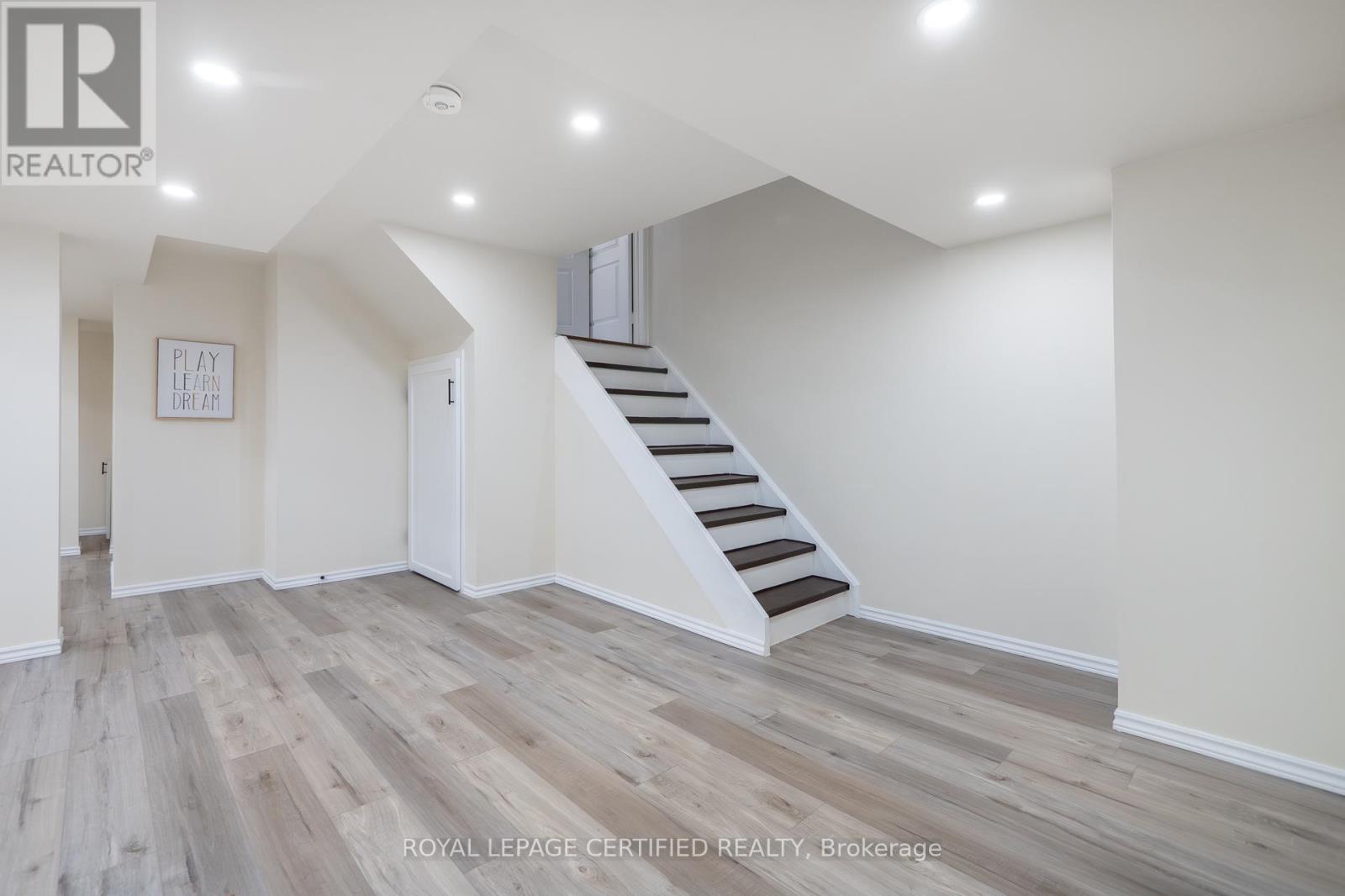 643 Garden Walk, Mississauga, Ontario  L5W 1V9 - Photo 40 - W13011130