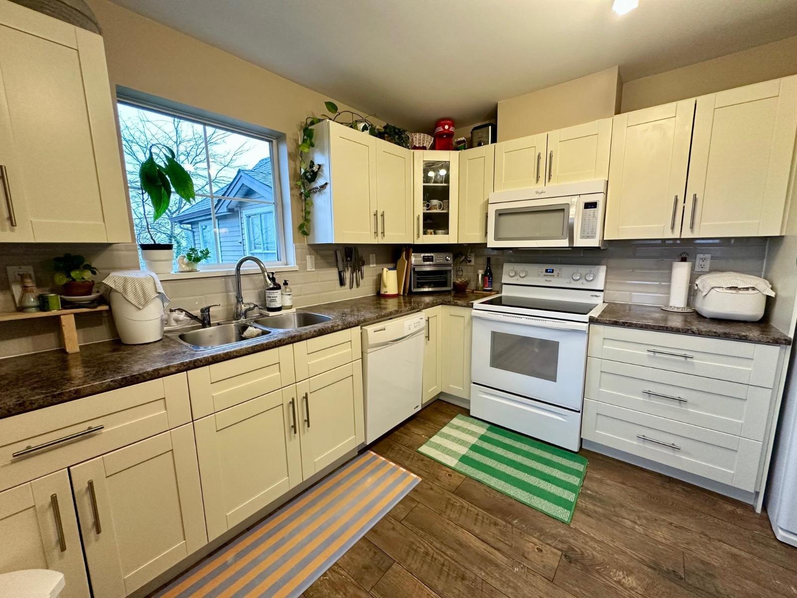 306 15160 108 Avenue, Surrey, British Columbia  V3R 0V2 - Photo 7 - R3113043