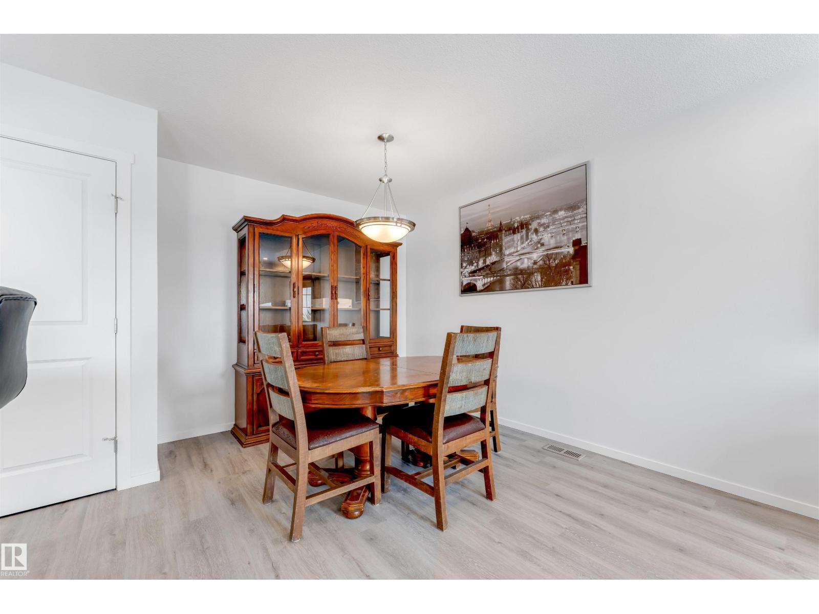 1006 Crestview, Sherwood Park, Alberta  T8H 3A3 - Photo 6 - E4482981