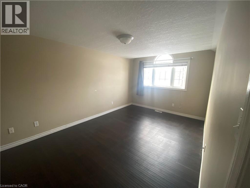 182 Kingswood Drive, Kitchener, Ontario  N2E 1S9 - Photo 17 - 40808412