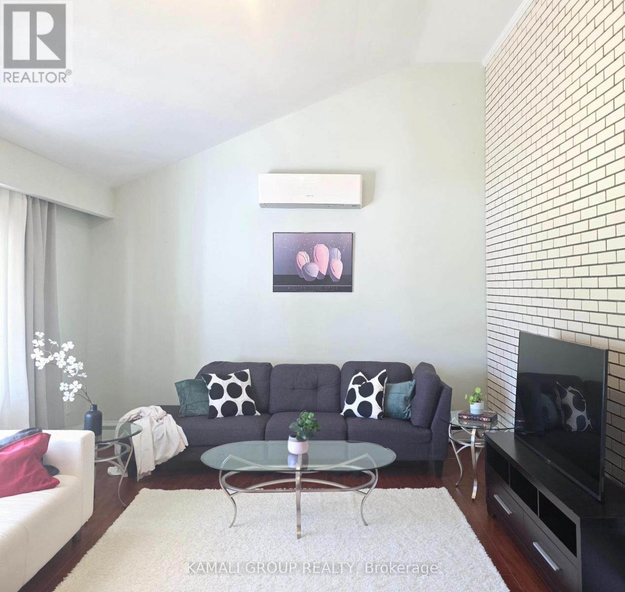 66 Hawksbury Drive, Toronto, Ontario  M2K 1M5 - Photo 2 - C13015306