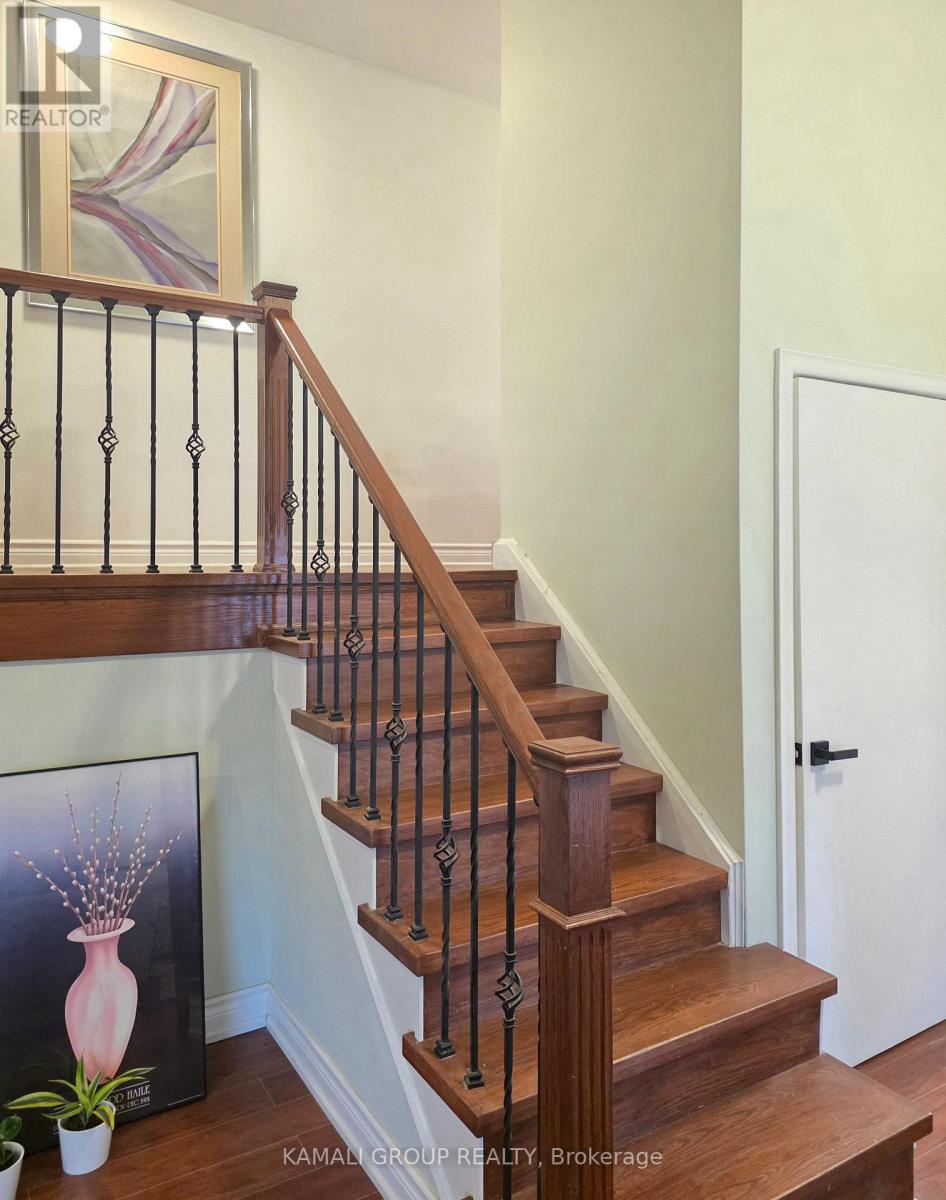 66 Hawksbury Drive, Toronto, Ontario  M2K 1M5 - Photo 20 - C13015306