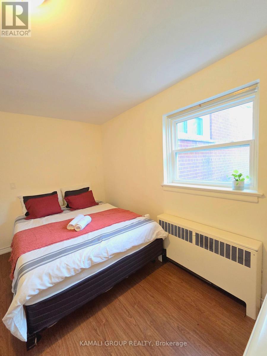 66 Hawksbury Drive, Toronto, Ontario  M2K 1M5 - Photo 23 - C13015306