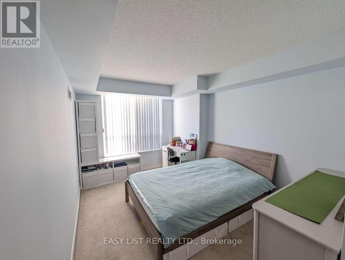 222 - 38 William Carson Crescent, Toronto, Ontario  M2P 2H2 - Photo 10 - C13015320