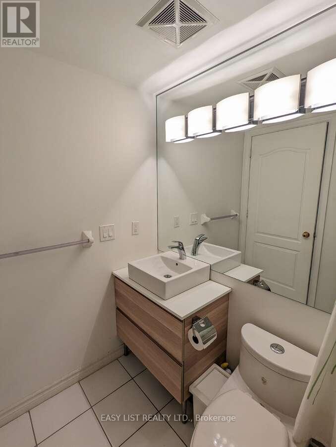 222 - 38 William Carson Crescent, Toronto, Ontario  M2P 2H2 - Photo 14 - C13015320