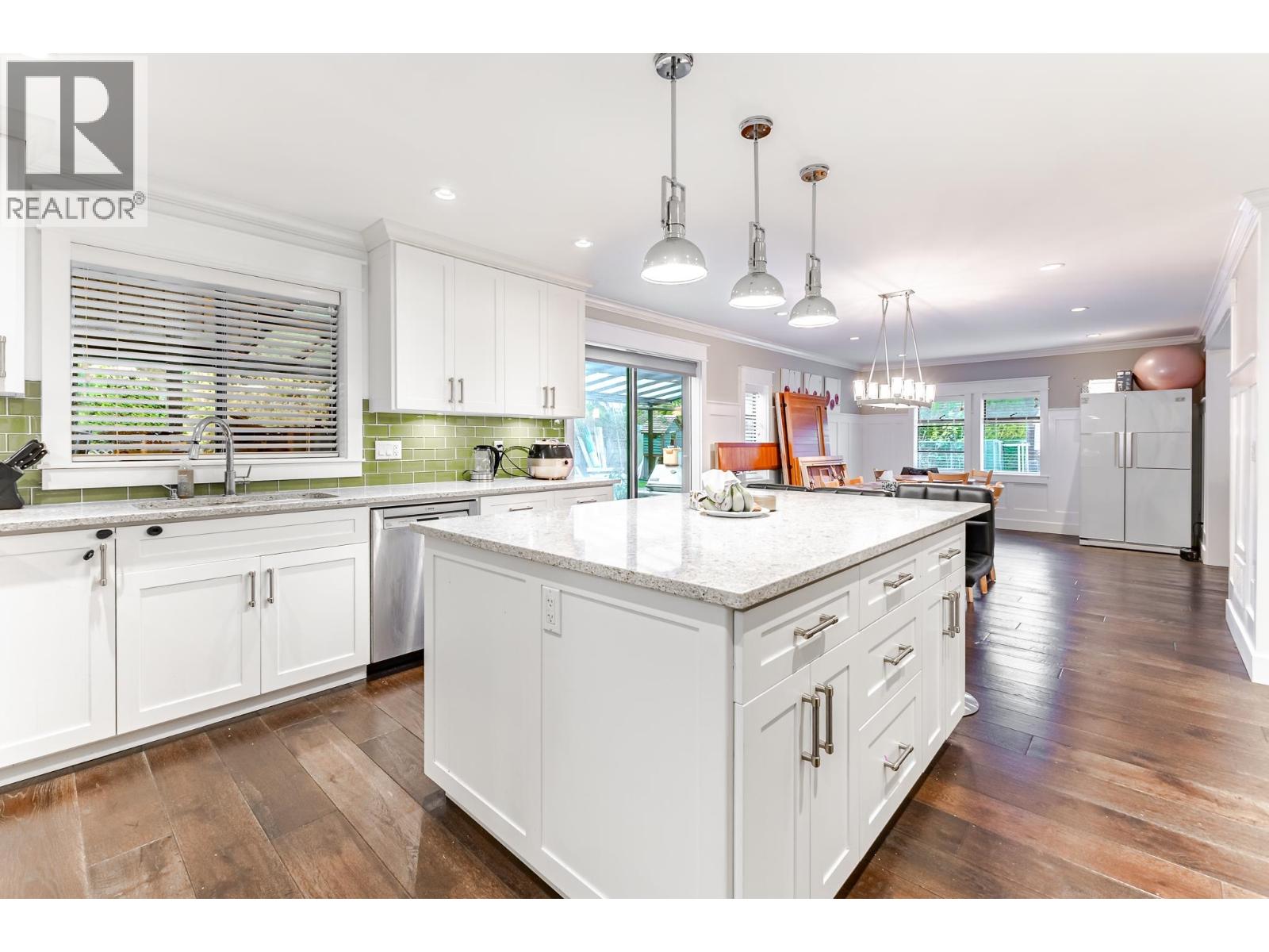 21315 River Road, Maple Ridge, British Columbia  V2X 2B1 - Photo 6 - R3112621