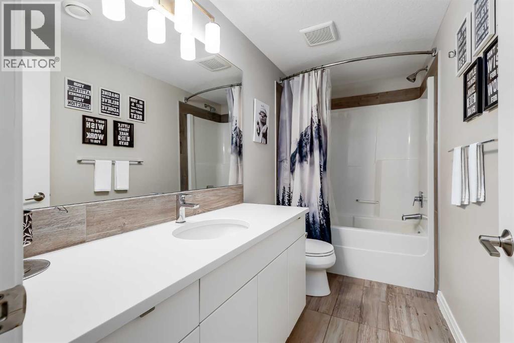 212 Auburn Meadows Crescent Se, Calgary, Alberta  T3M 2E2 - Photo 35 - A2294618