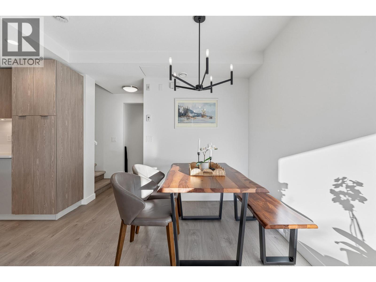 Th3 108 E 8th Street, North Vancouver, British Columbia  V7L 1Y9 - Photo 11 - R3113048