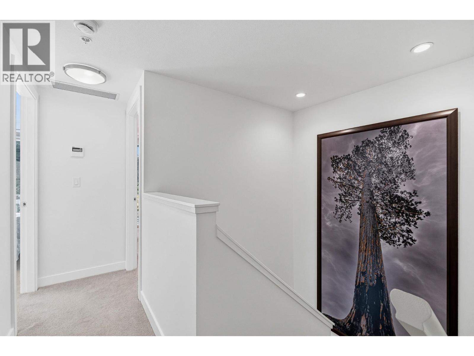 Th3 108 E 8th Street, North Vancouver, British Columbia  V7L 1Y9 - Photo 13 - R3113048