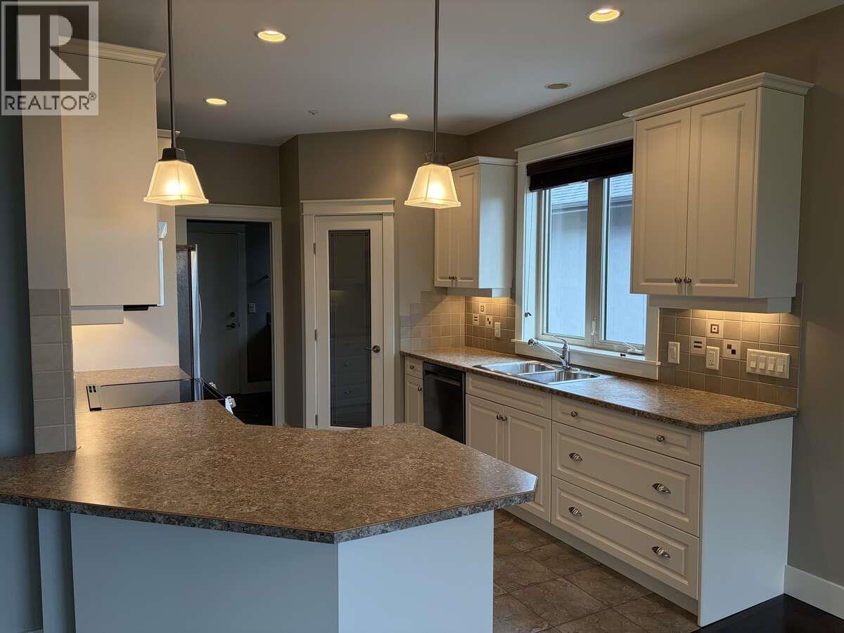 501 Longspoon Bay, Vernon, British Columbia  V1H 2K2 - Photo 18 - 10384009