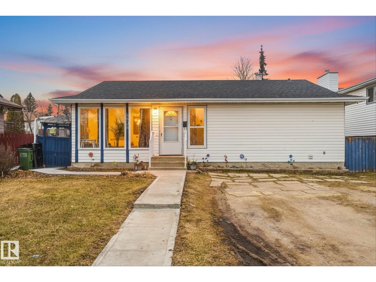 4808 21 AV NW, edmonton, Alberta