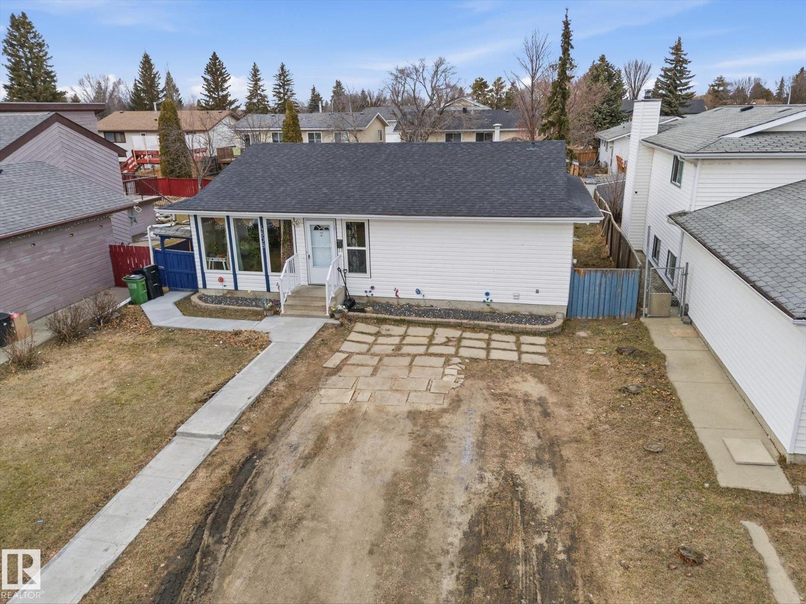 4808 21 Av Nw, Edmonton, Alberta  T6L 2V8 - Photo 11 - E4482992