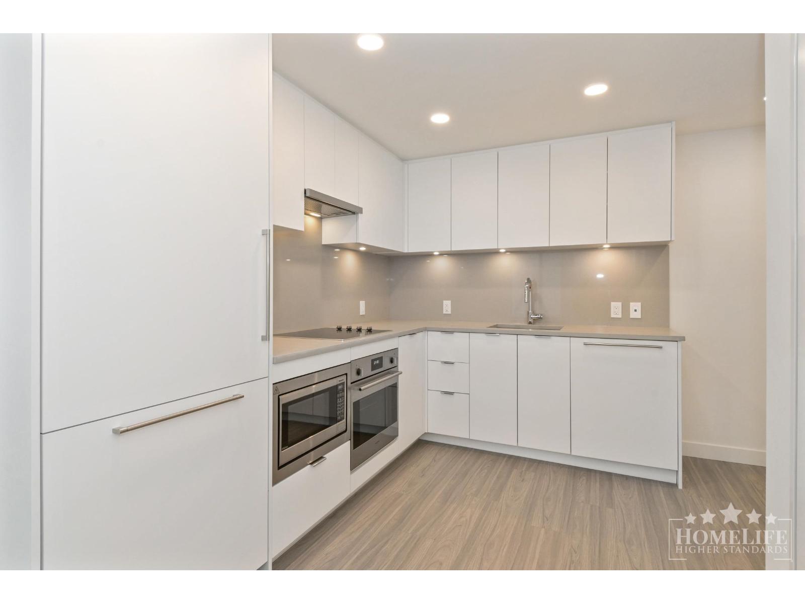 3208 13675 107a Avenue, Surrey, British Columbia  V3T 0X2 - Photo 6 - R3113051