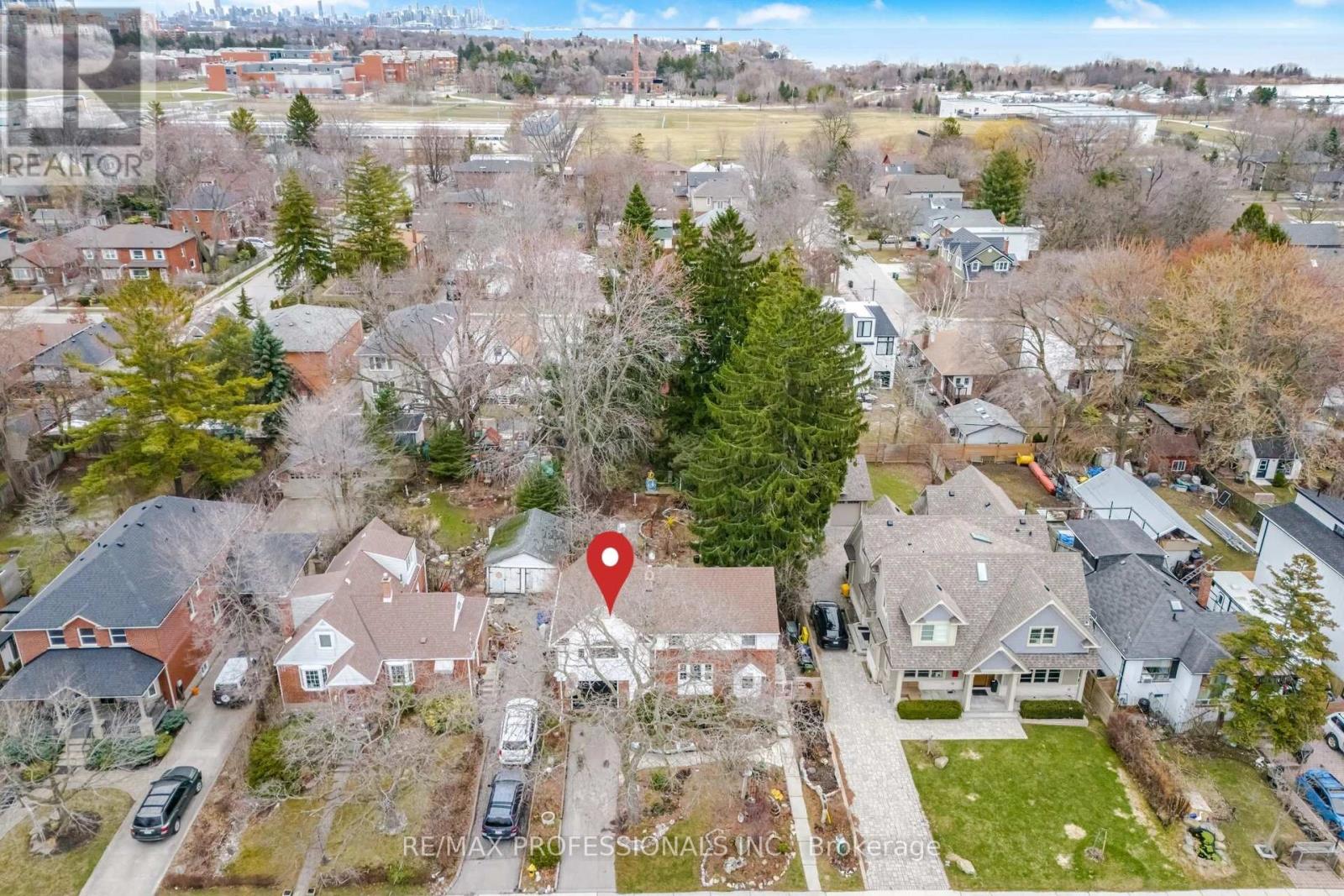 15 Twenty-Seventh Street, Toronto, Ontario  M8W 2X2 - Photo 44 - W12962196