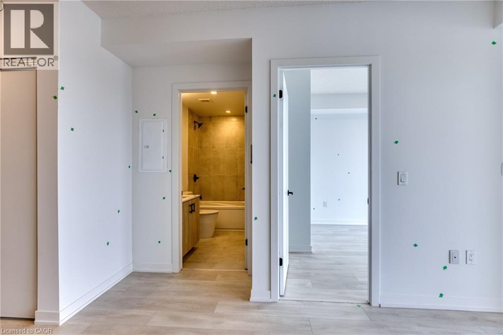 4878 Powers Common Unit# 704, Burlington, Ontario  L7M 0W7 - Photo 11 - 40821865