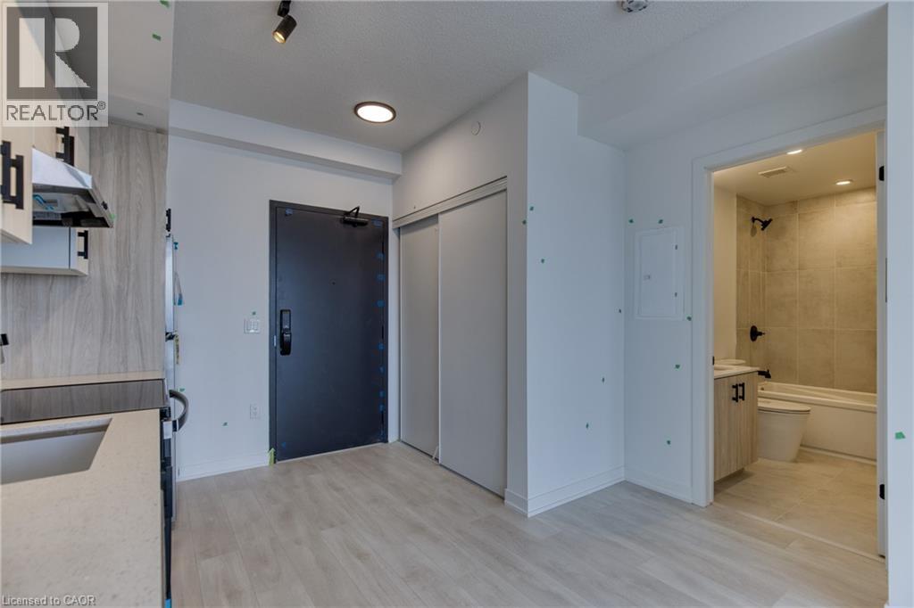 4878 Powers Common Unit# 704, Burlington, Ontario  L7M 0W7 - Photo 8 - 40821865