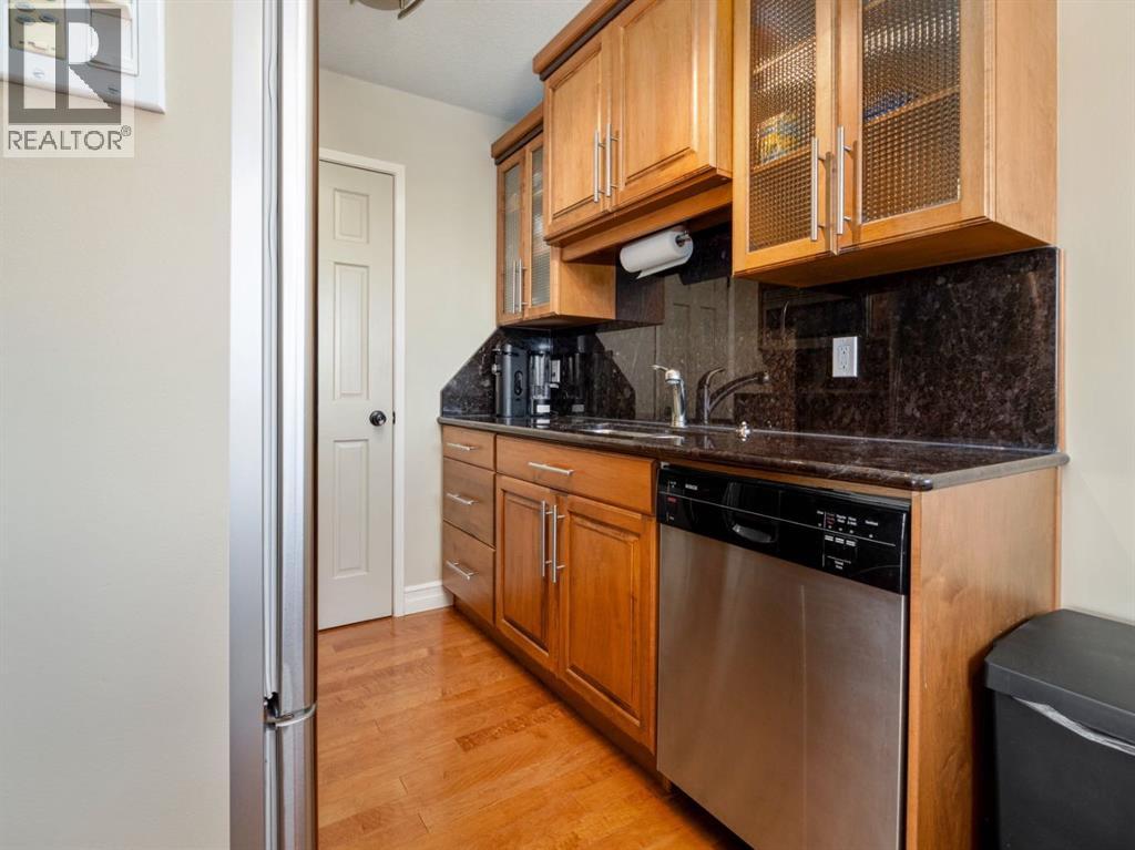 302, 1716 Henderson Lake Boulevard S, Lethbridge, Alberta  T1K 3C2 - Photo 16 - A2301555