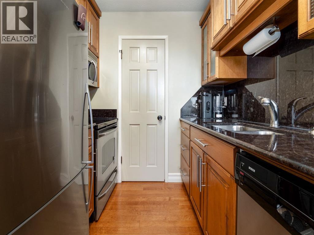 302, 1716 Henderson Lake Boulevard S, Lethbridge, Alberta  T1K 3C2 - Photo 17 - A2301555