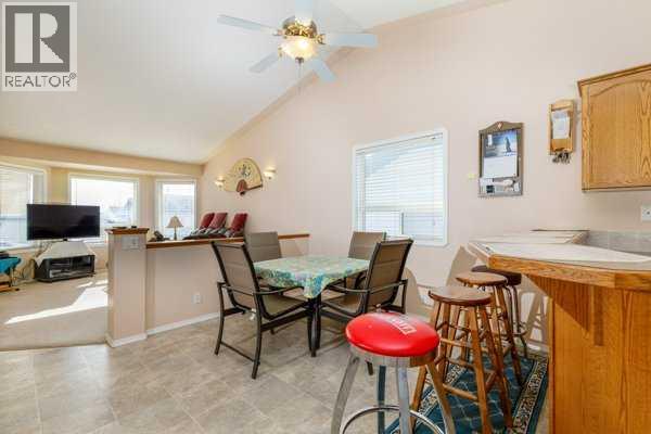 12 Dentoom Close, Red Deer, Alberta  T4R 3H6 - Photo 7 - A2288377