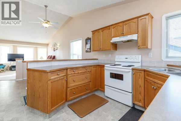 12 Dentoom Close, Red Deer, Alberta  T4R 3H6 - Photo 10 - A2288377