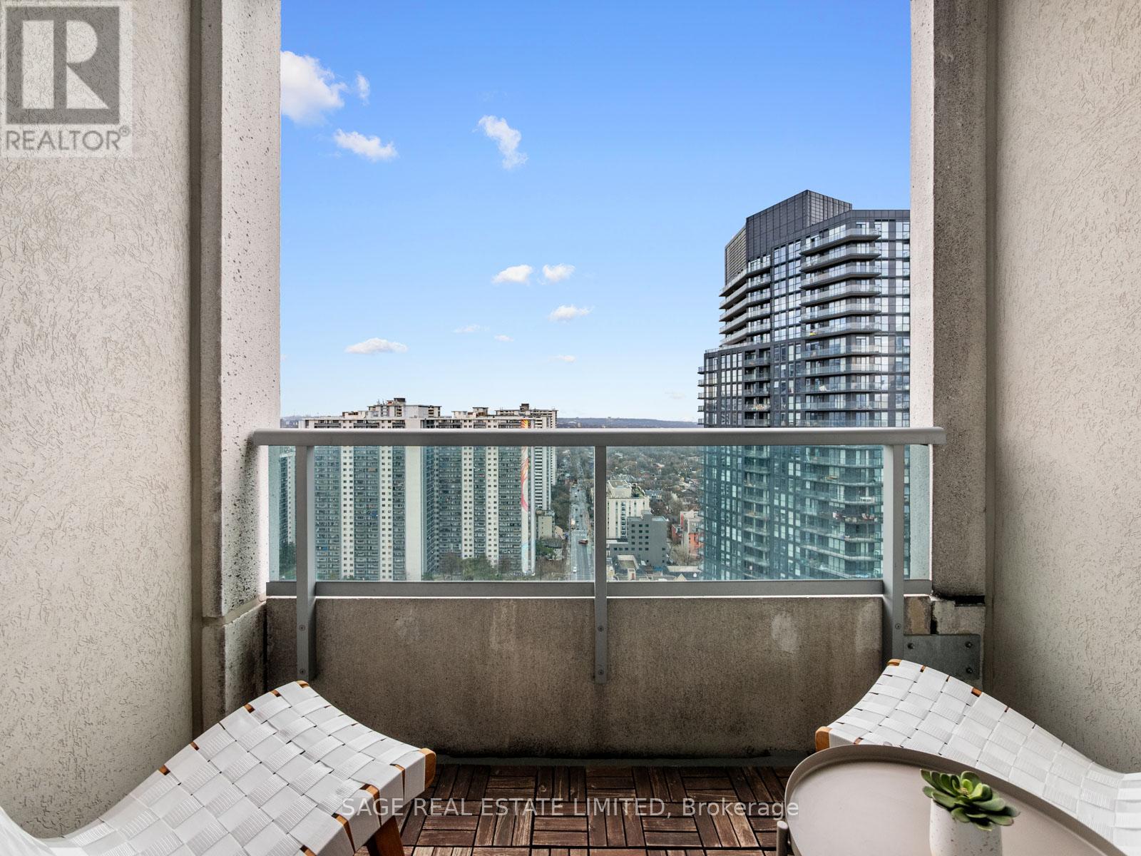 2804 - 120 Homewood Avenue, Toronto, Ontario  M4Y 2J3 - Photo 34 - C13015322