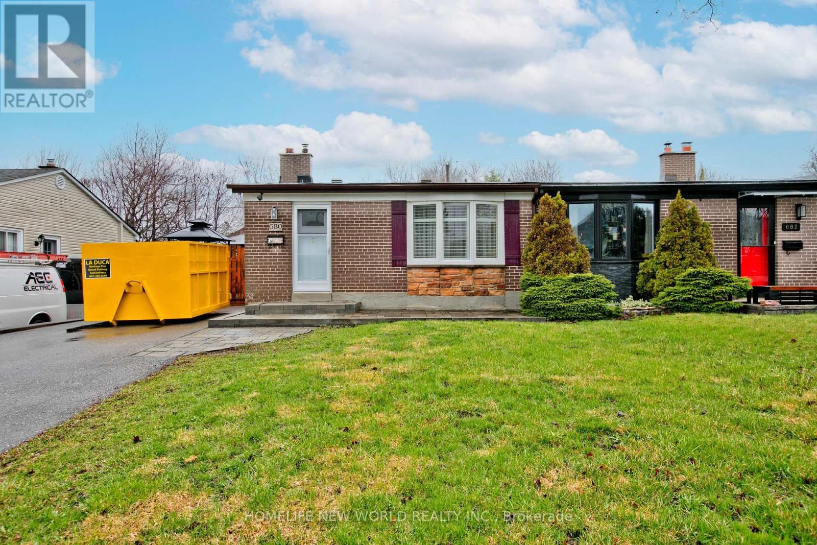 680 ANNLAND STREET, Pickering, Ontario