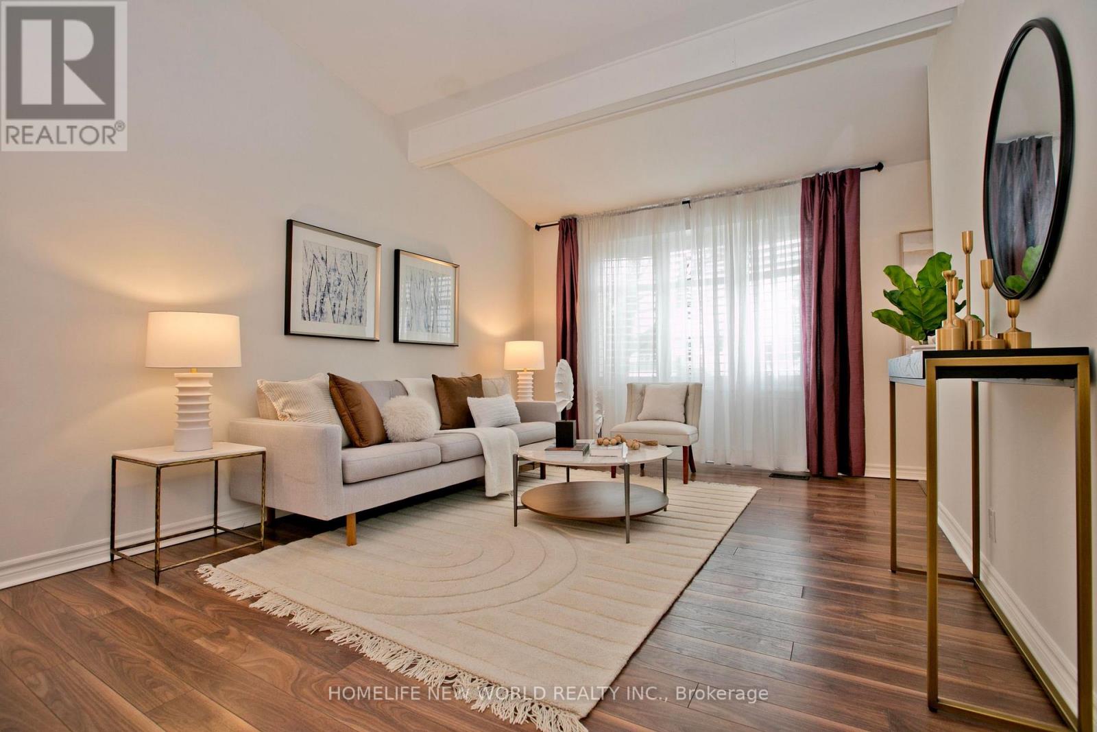 680 Annland Street, Pickering, Ontario  L1W 1B2 - Photo 5 - E13015324