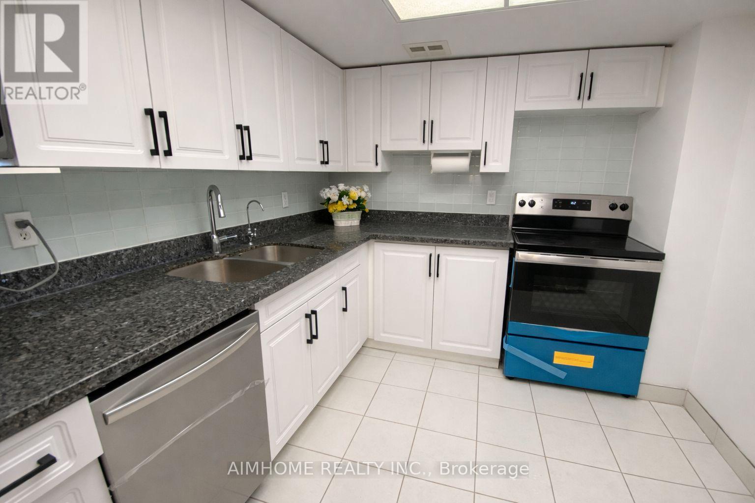 201 - 275 Bamburgh Circle, Toronto, Ontario  M1W 3X4 - Photo 3 - E13015336