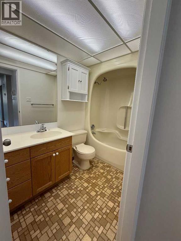 209, 2207 8 Avenue S, Lethbridge, Alberta  T1J 4G1 - Photo 5 - A2303125