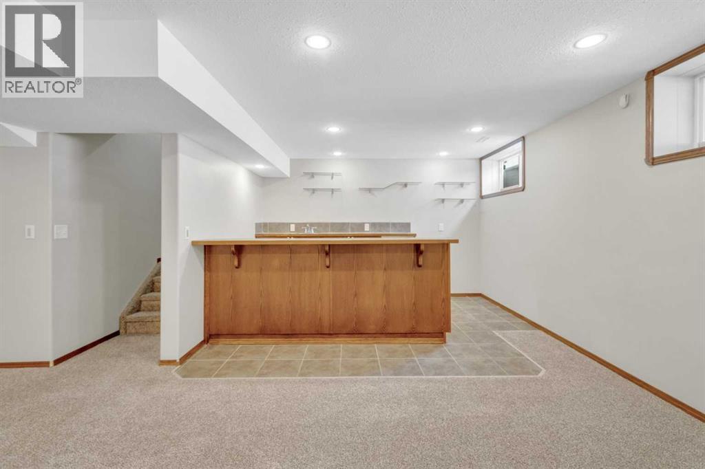 343 Addington Drive, Red Deer, Alberta  T4R 3H7 - Photo 23 - A2288421